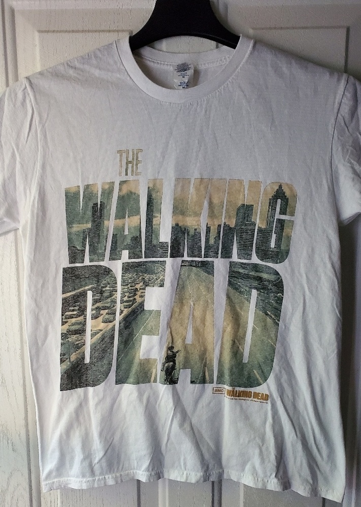 The Walking Dead Men's Tshirt Size Medium